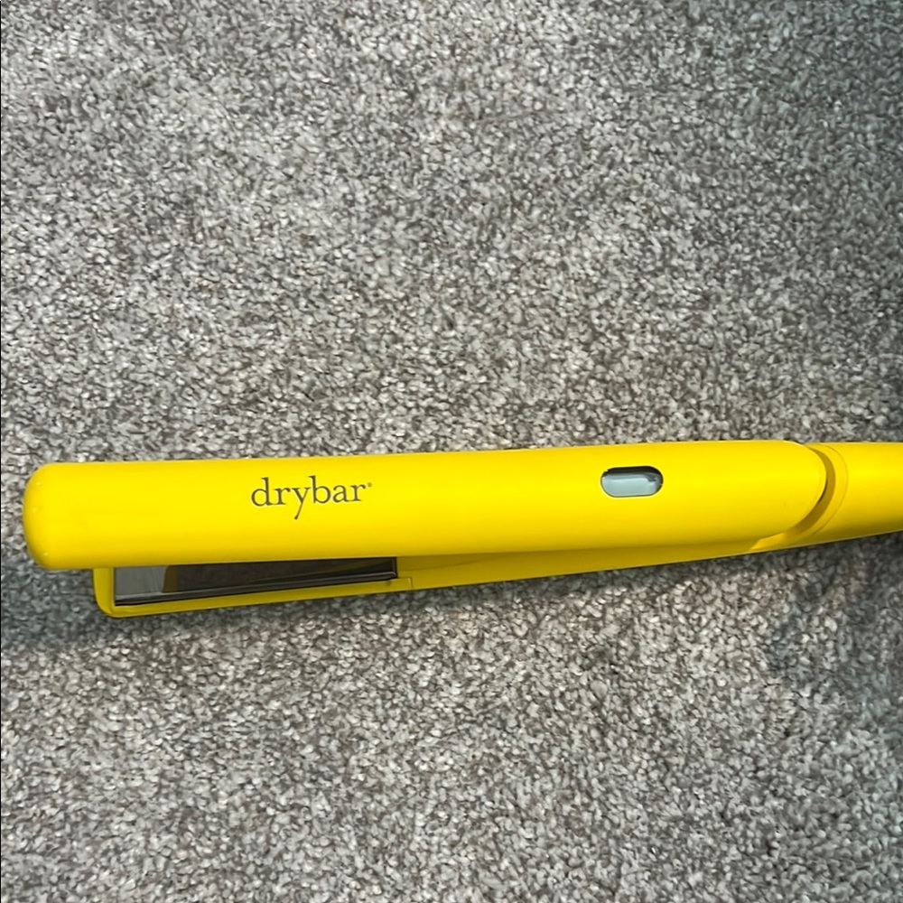 Drybar Vibrant Yellow Styling Iron
